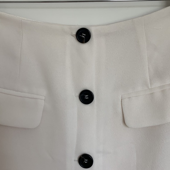 Forever 21 Women’s Mini Skirt Winter White L - Picture 2 of 5